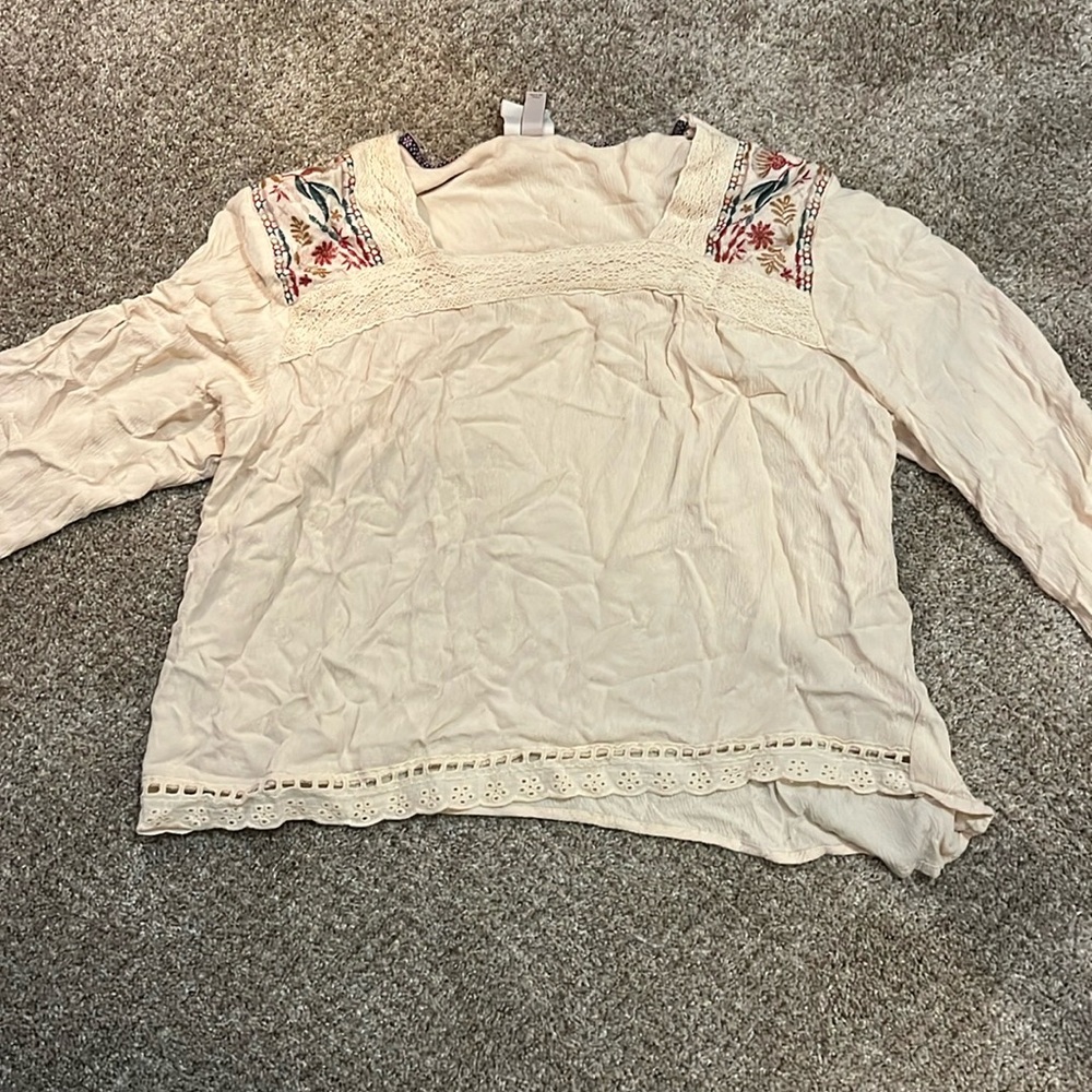 BRAND: Knox Rose
SIZE: XL
Color: Cream
